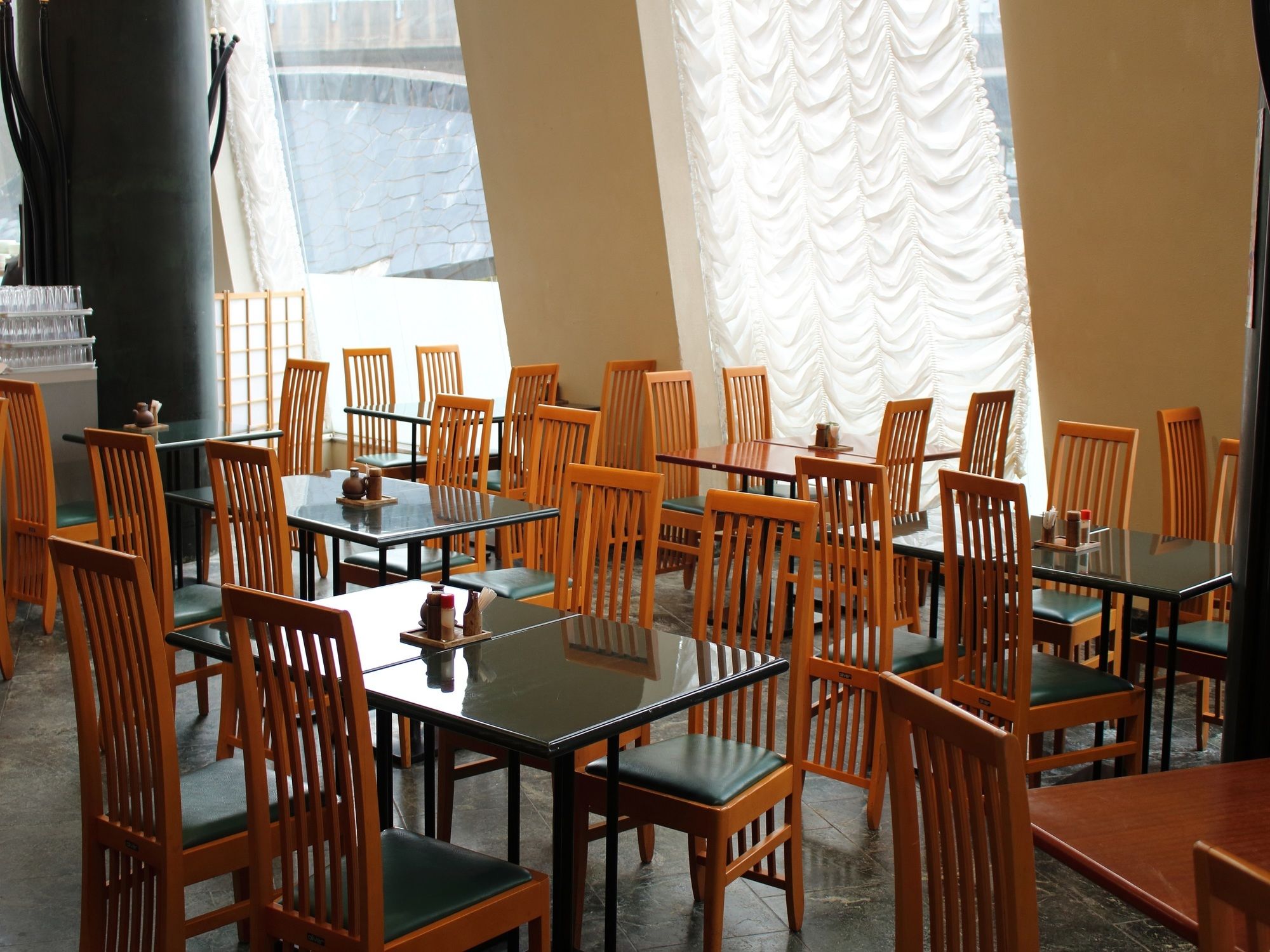 Фото Apa Hotel Kanazawa Nishi