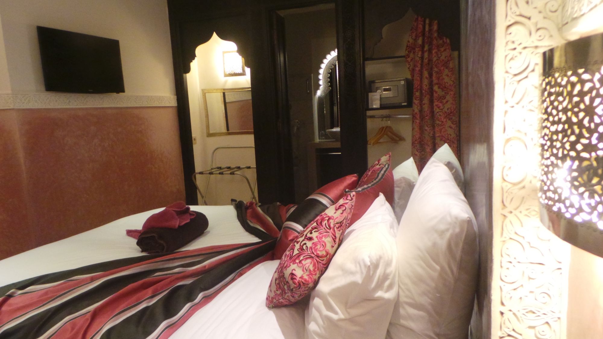Фото Riad Nesma Suites & SPA