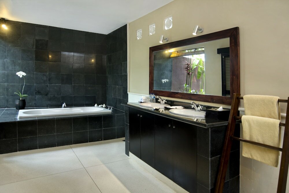Фото The Dusun