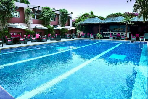 Внешний вид отеля The Blowfish Hotel в Эти Осе, фото 1