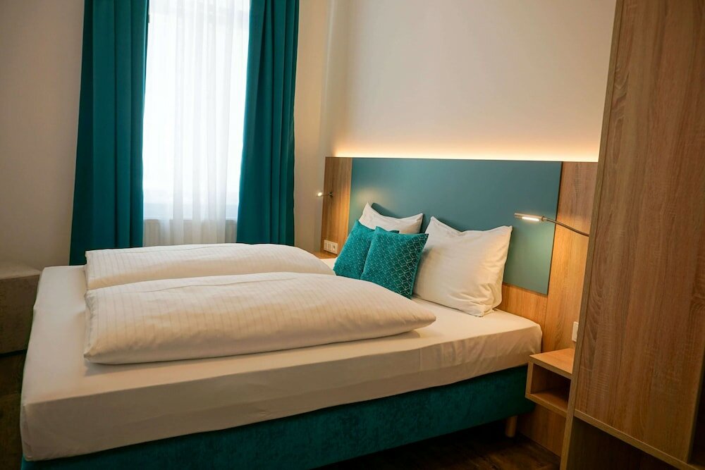 Фото DaunTown Rooms - Self Check-In