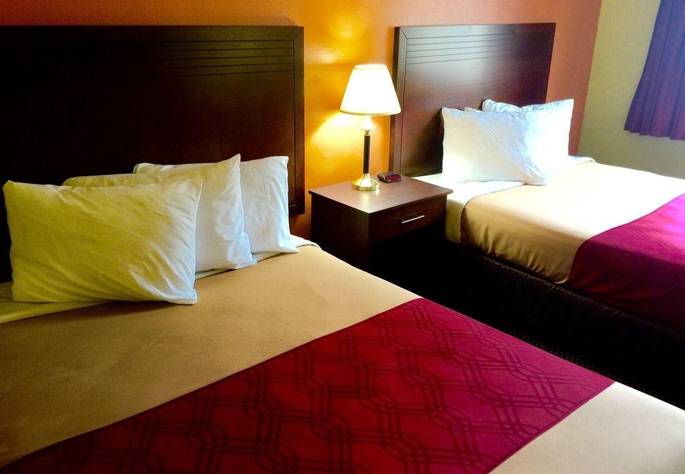 Фото Rodeway Inn Willamette River