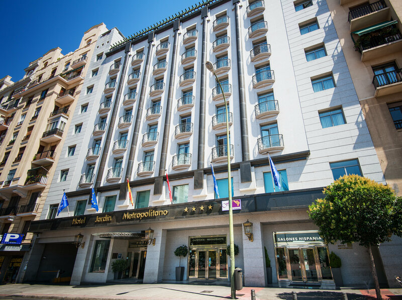 Гостиница Hotel Vp Jardín Metropolitano в Мадриде