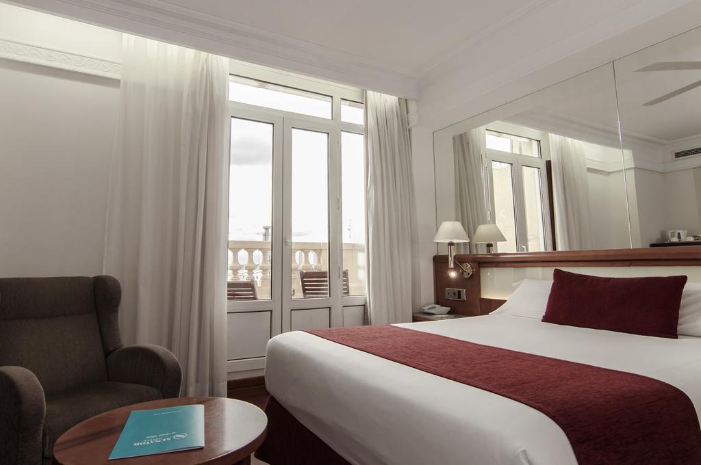 Фото Senator Gran Vía 70 SPA