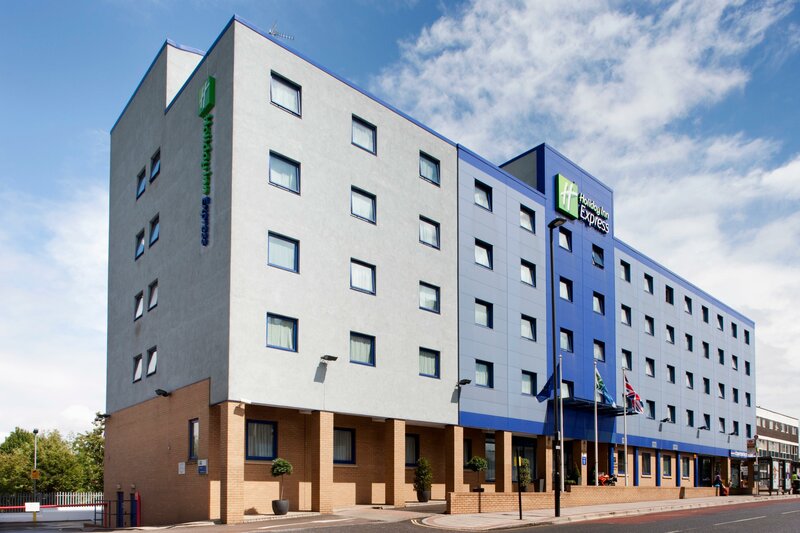 Гостиница Holiday Inn Express London - Park Royal в Лондоне