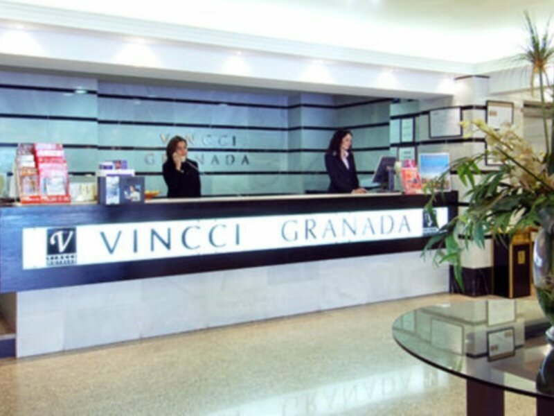 Фото Leonardo Hotel Granada