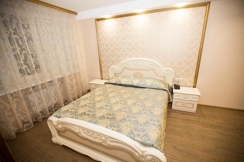 Фото Октябрь