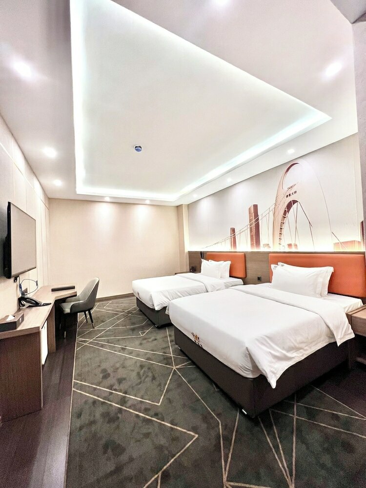 Фото Wah Fu Hotel