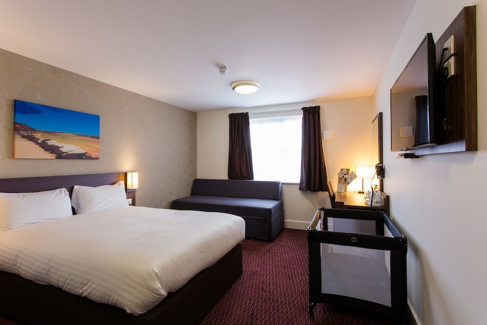 Фото Sessile Oak, Llanelli by Marston's Inns