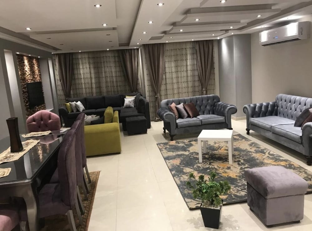 Фото Cozy and modern apartment