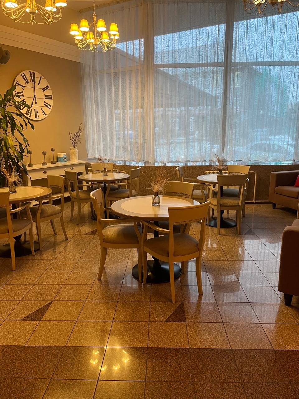 Фото Октябрьская