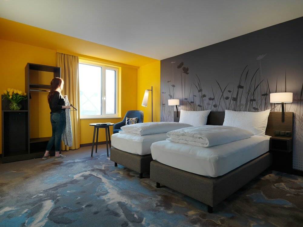 Фото Hwest Hotel Hall