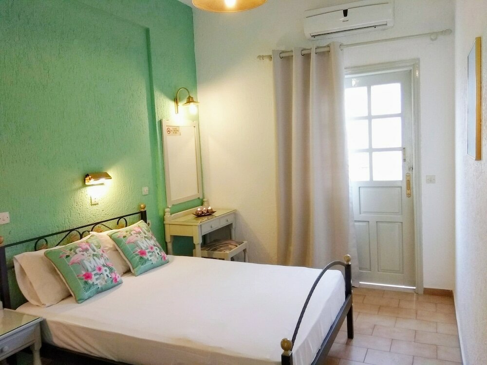 Фото Orion Apartments