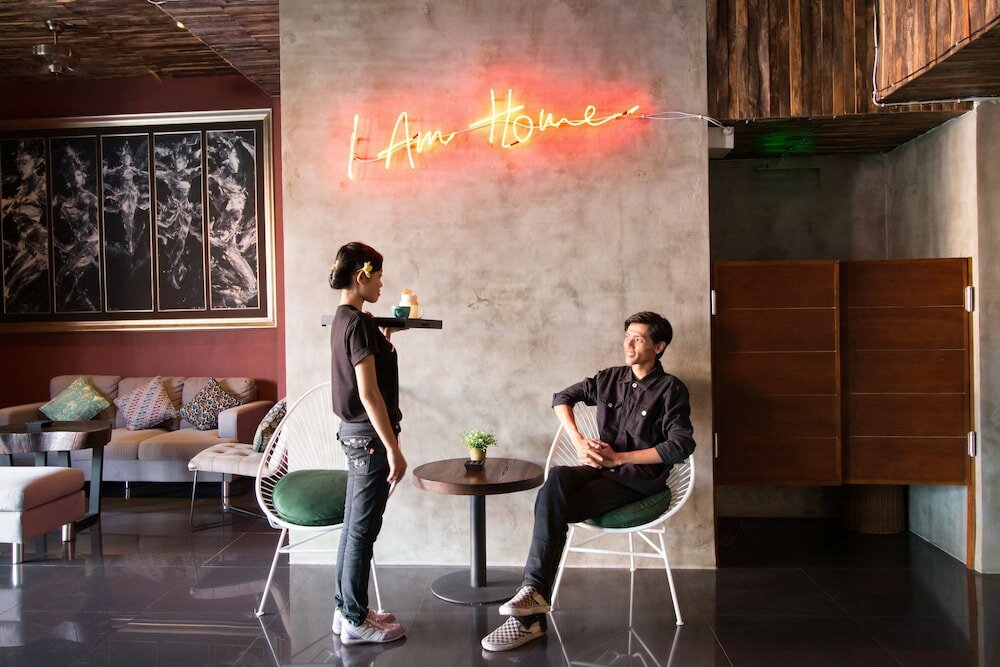 Фото Hadi Poetra Hotel