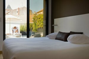 Hôtel In Situ (Béziers, Avenue du 22 Août 1944, 68), hotel