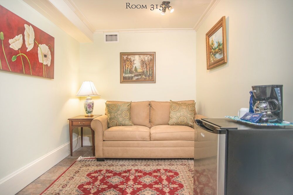 Фото 17Hundred90 Inn and Restaurant