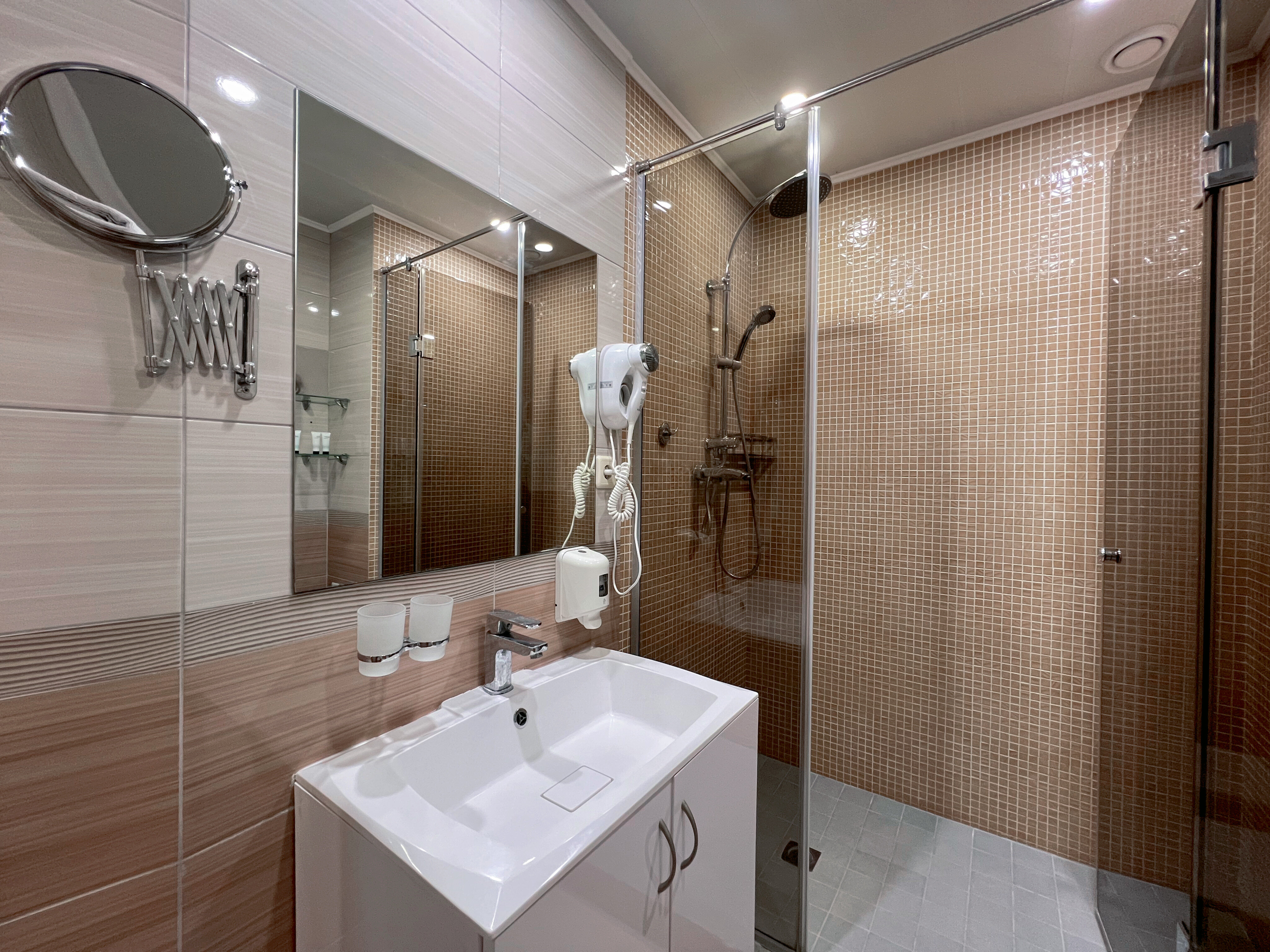 Фото Дионис