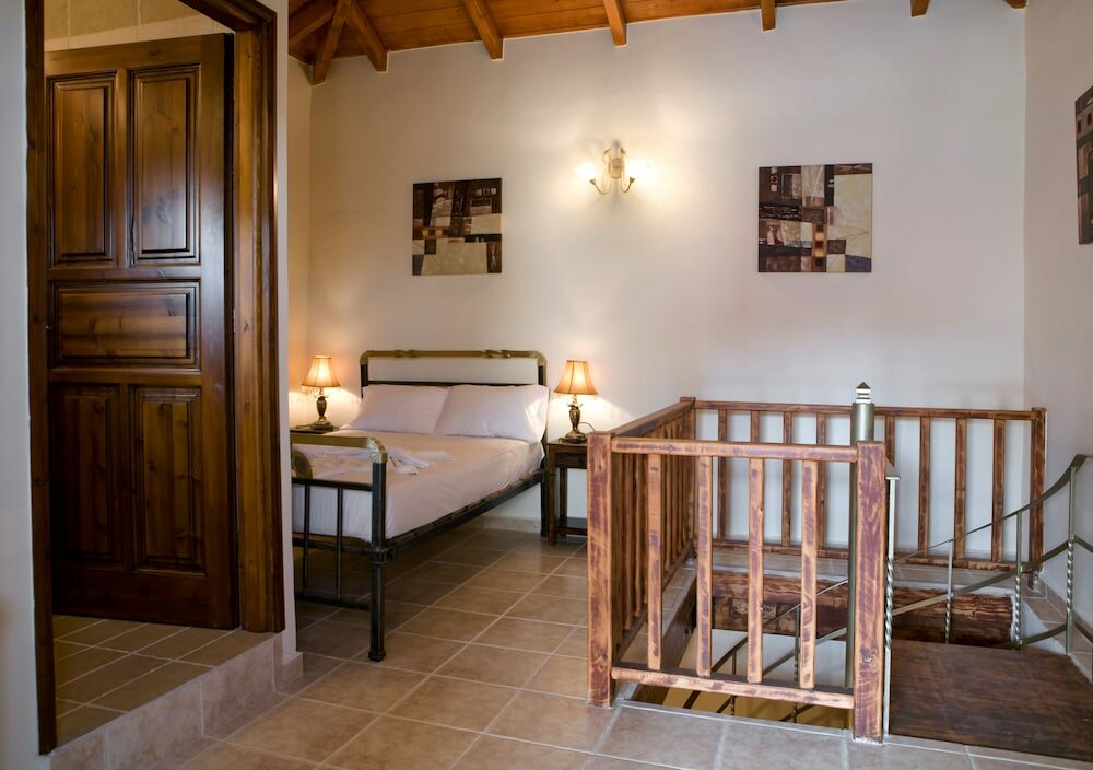 Фото Odos Oneiron Boutique Hotel