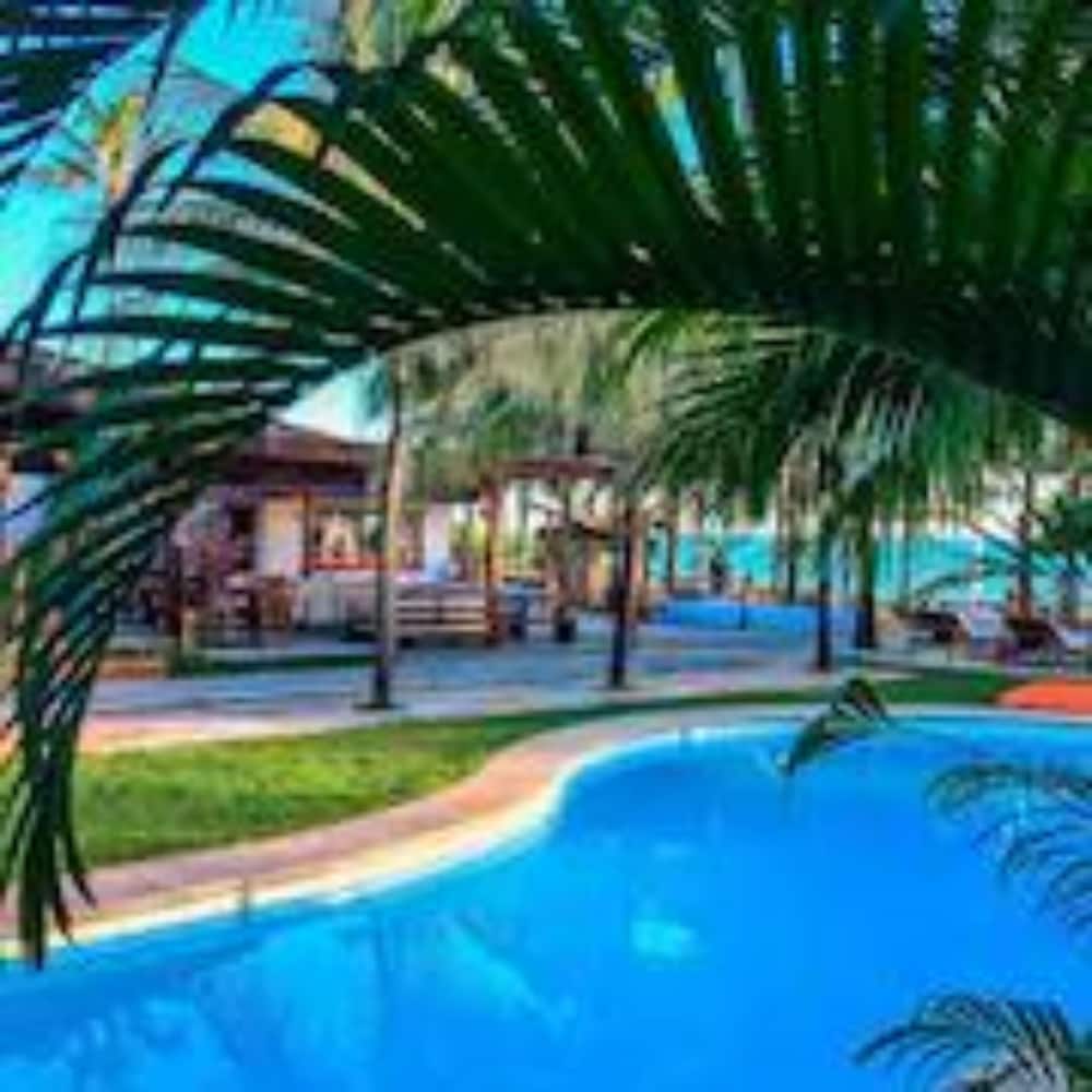 Фото Duro Beach Hotel