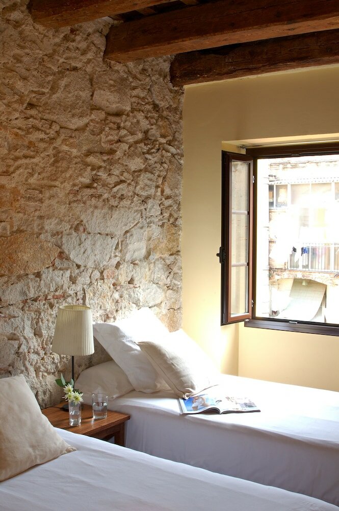 Фото AinB Las Ramblas-Guardia Apartments