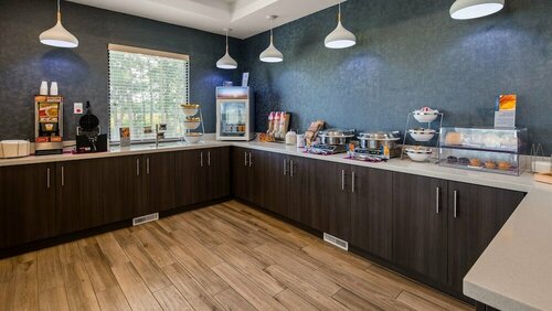 Гостиница Best Western Hampshire Inn