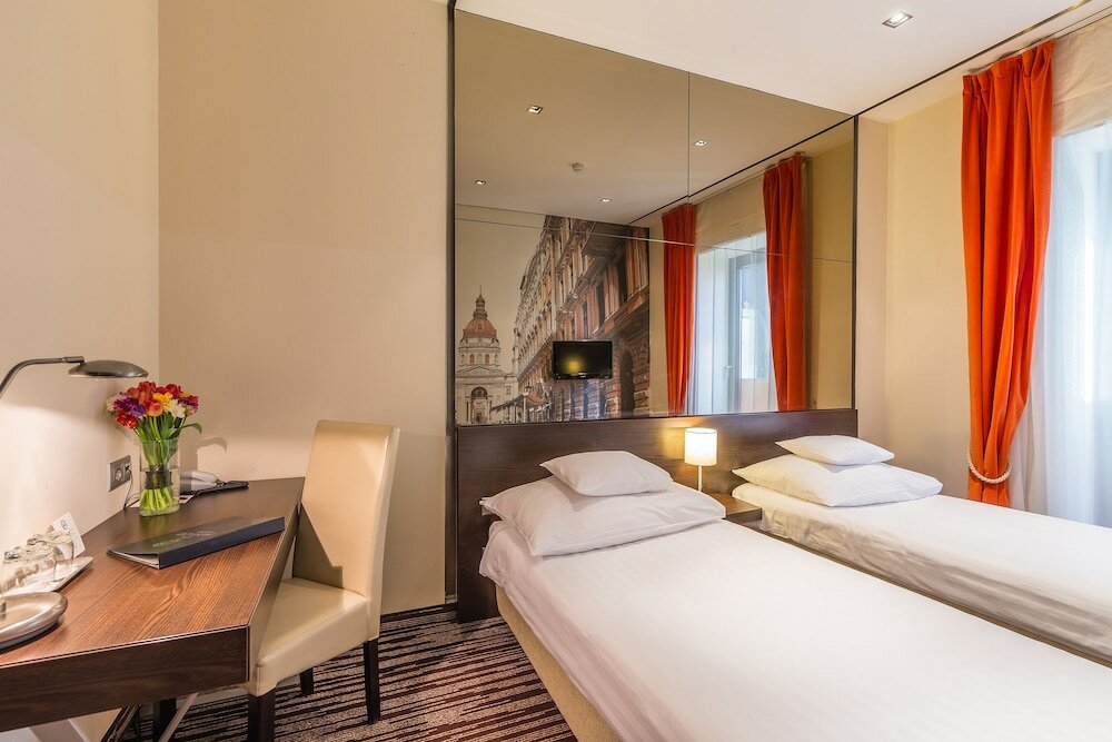 Фото Hotel President