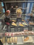 Crème (5-ya proseka, 110Д), confectionary