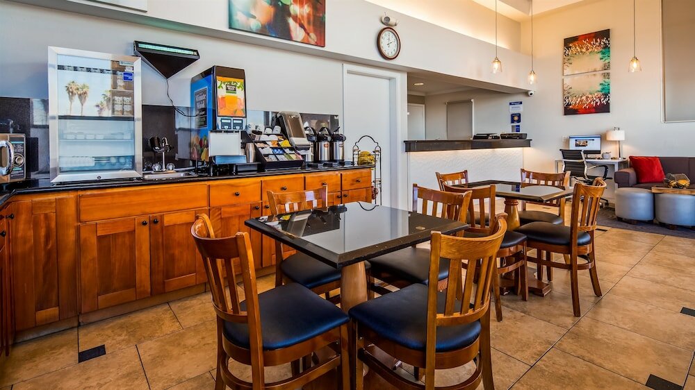 Фото Best Western Heritage Inn