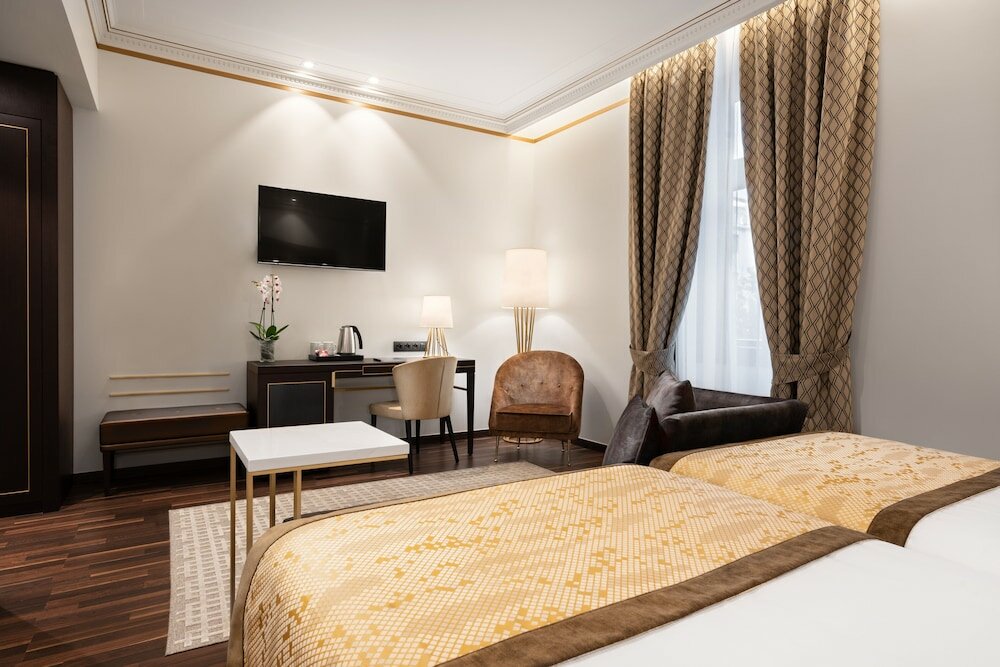 Фото Aurea Legends by Eurostars Hotel Company