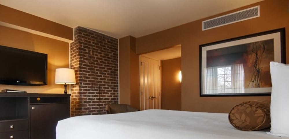 Фото American Hotel