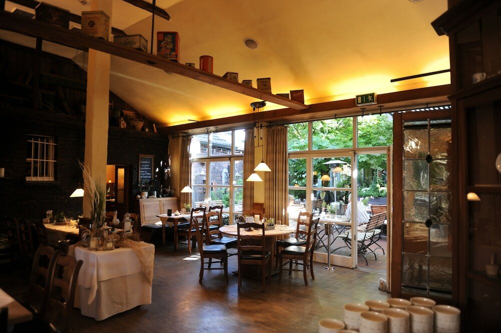 Фото Wellings Romantik Hotel Zur Linde