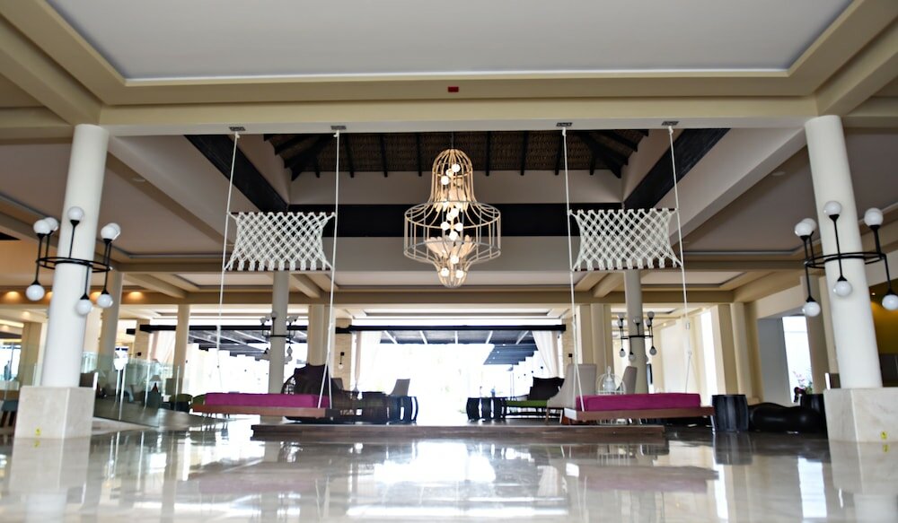 Фото Royalton Chic Punta Cana, An Autograph Collection All-Inclusive Resort & Casino – Adults Only