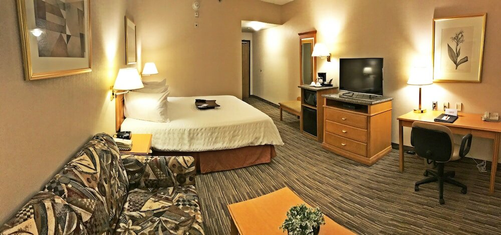 Фото Humphry Inn & Suites