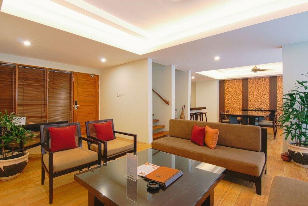 Фото Villa Kayu Raja