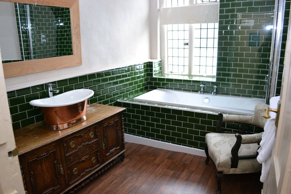 Фото The White Hart Hotel