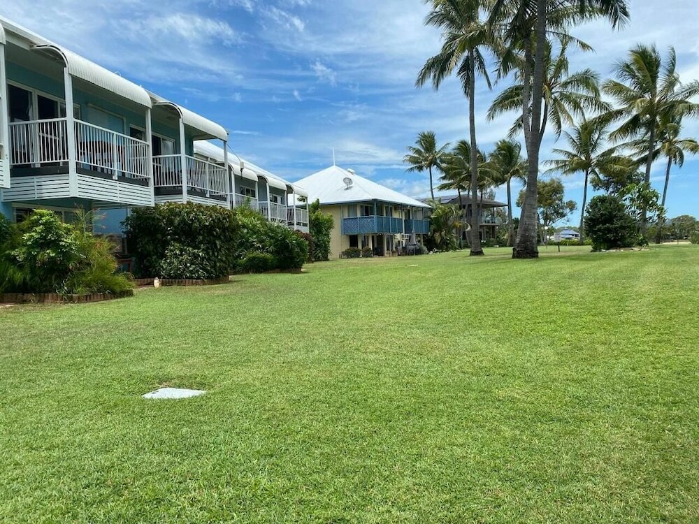 Фото Dolphin Heads Resort