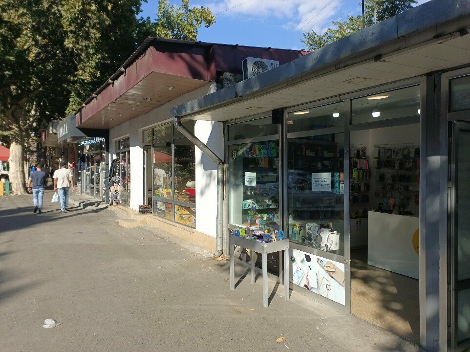 Items for mobile phones Лис Мобайл, Yerevan, photo