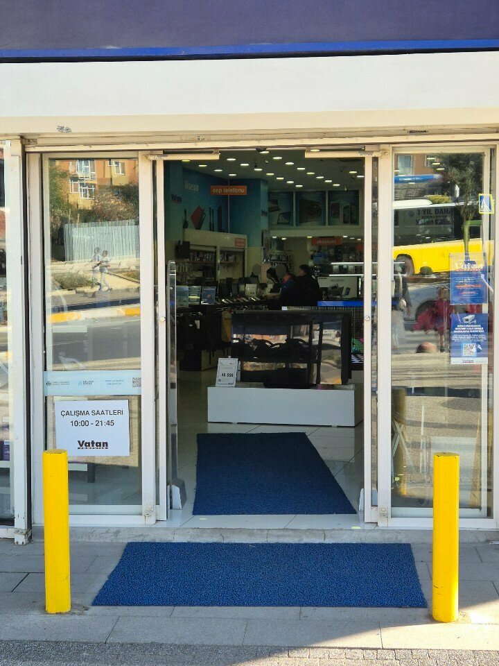 Electronics store Vatan Computer, Istanbul, photo