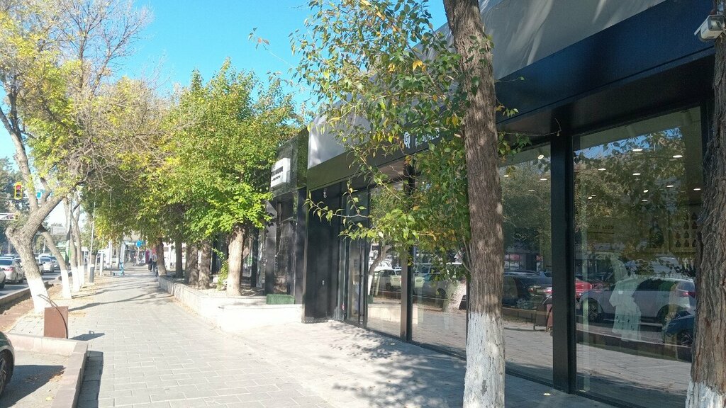 Clothing store Miledi, Chimkent, photo