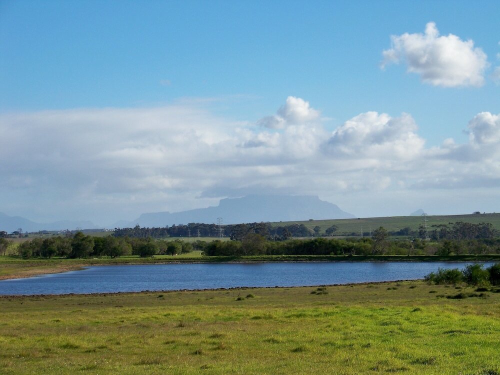 Фото Wild Clover Cottages
