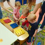 Tsentr rannego razvitiya Znayechka (Moskovskiy Avenue, 115), centro de desarrollo infantil