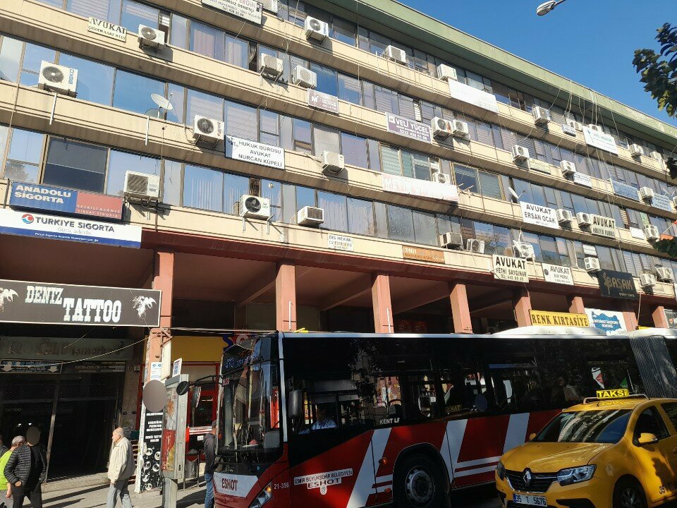 Attorney AV. Fethi Sayginer, Izmir, photo