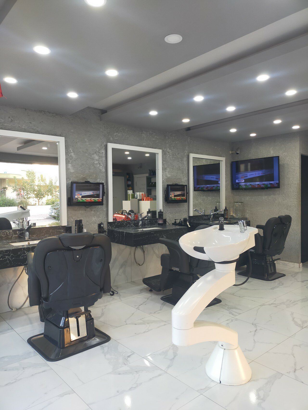 Ersin Dikmen Hairdresser