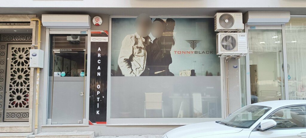 Opticial store Arcan Optik, Izmir, photo