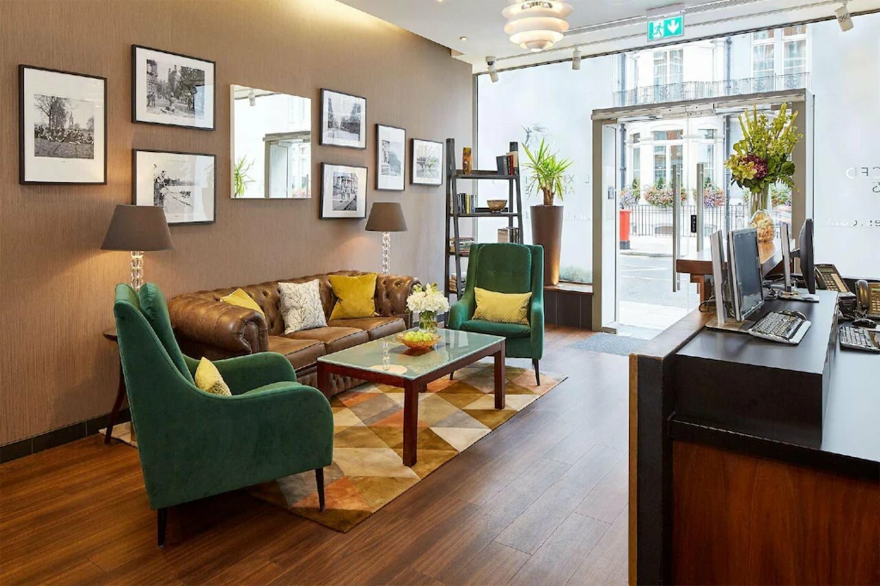 Фото Cheval Harrington Court