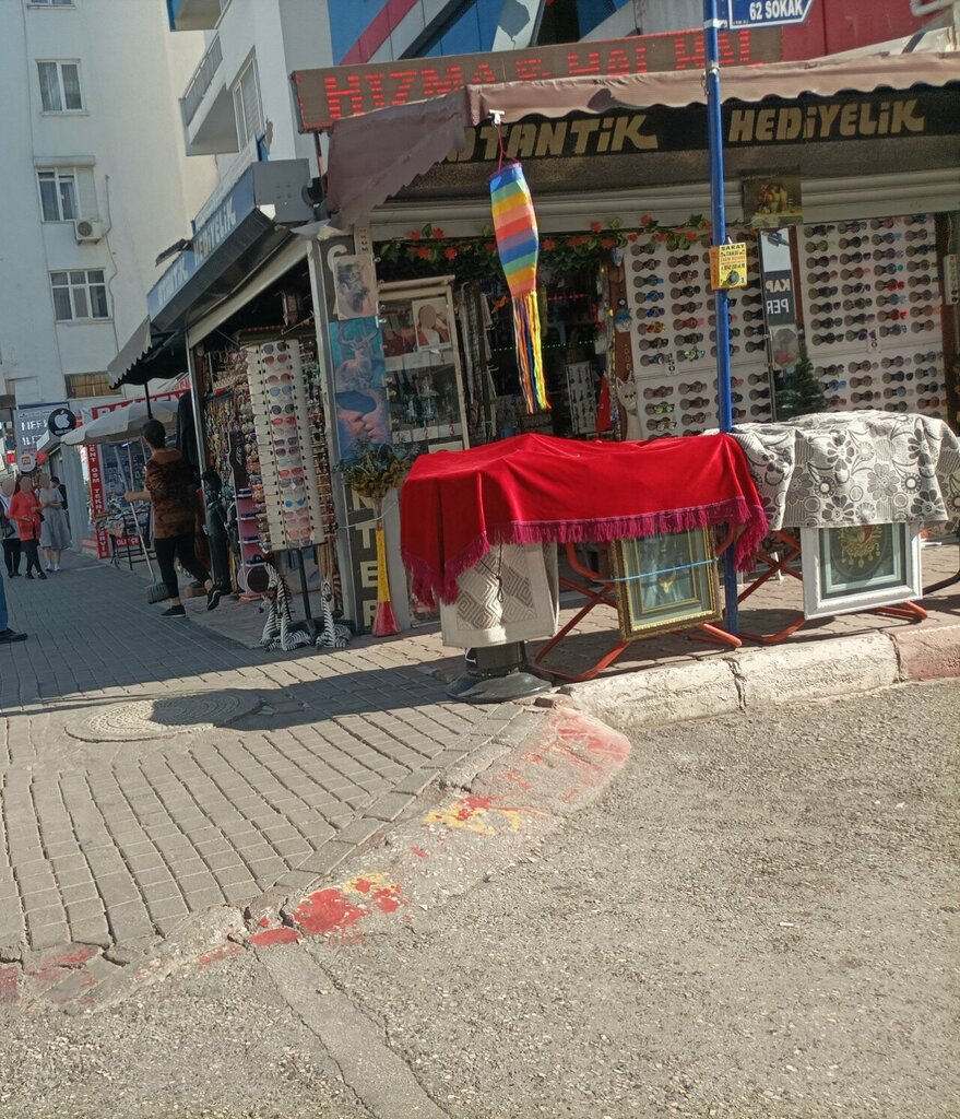 Gift and souvenir shop 07 Otantik hediyelik, Antalya, photo
