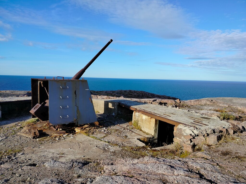 معلم جذب سياحي Coastal defense battery № 199 ، اقليم مورمانسك، صورة