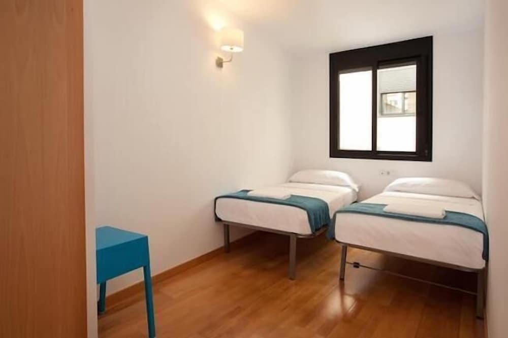 Фото Park Guell Apartments