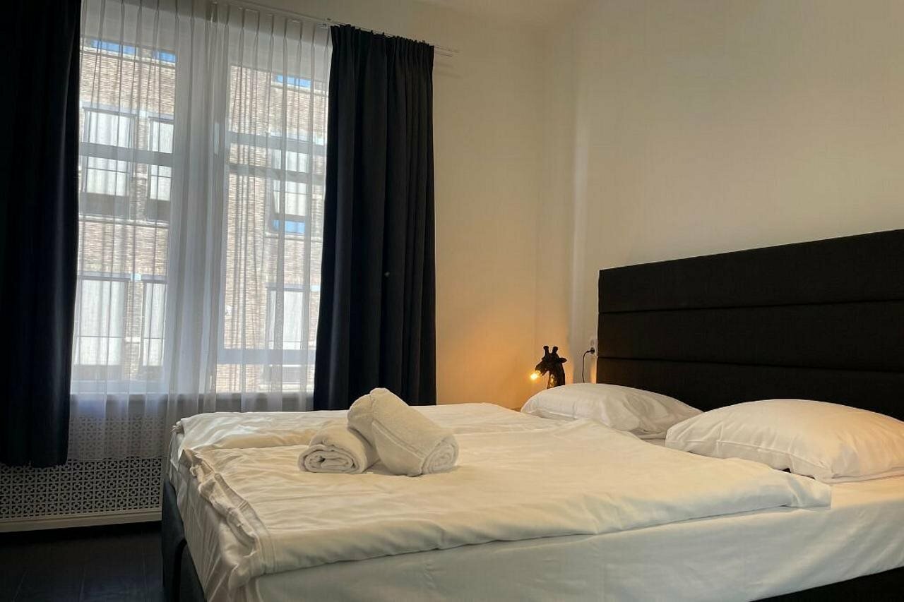 Фото City Hotel Rembrandt Square