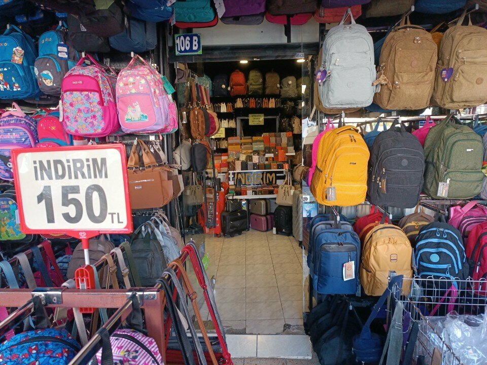 Bags and suitcases store Lale Bag, Ankara, photo